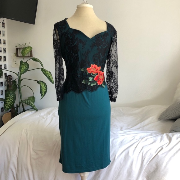 Dresses & Skirts - Brand new Forest green lace knee length dress